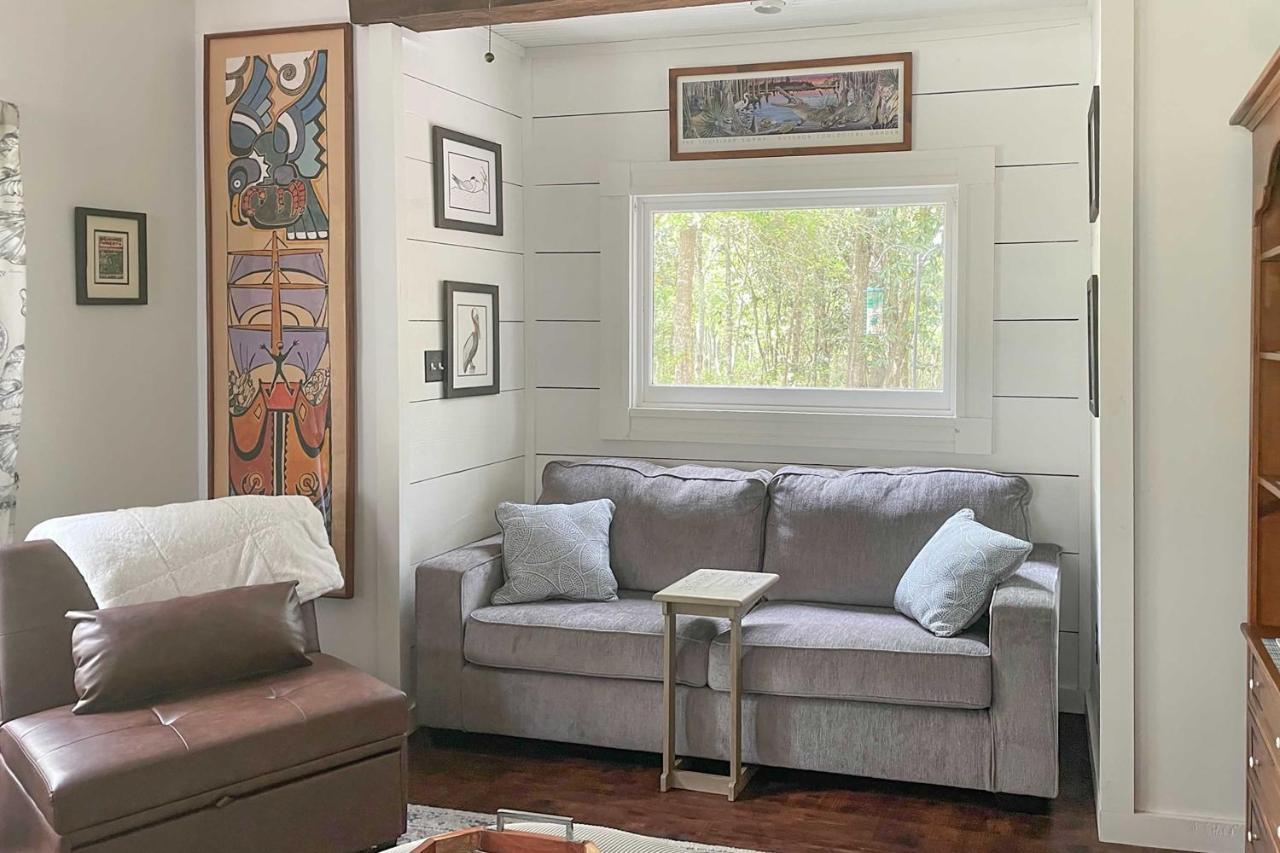 Historic Biloxi Bay Cottage With Beautiful View Ocean Springs Extérieur photo
