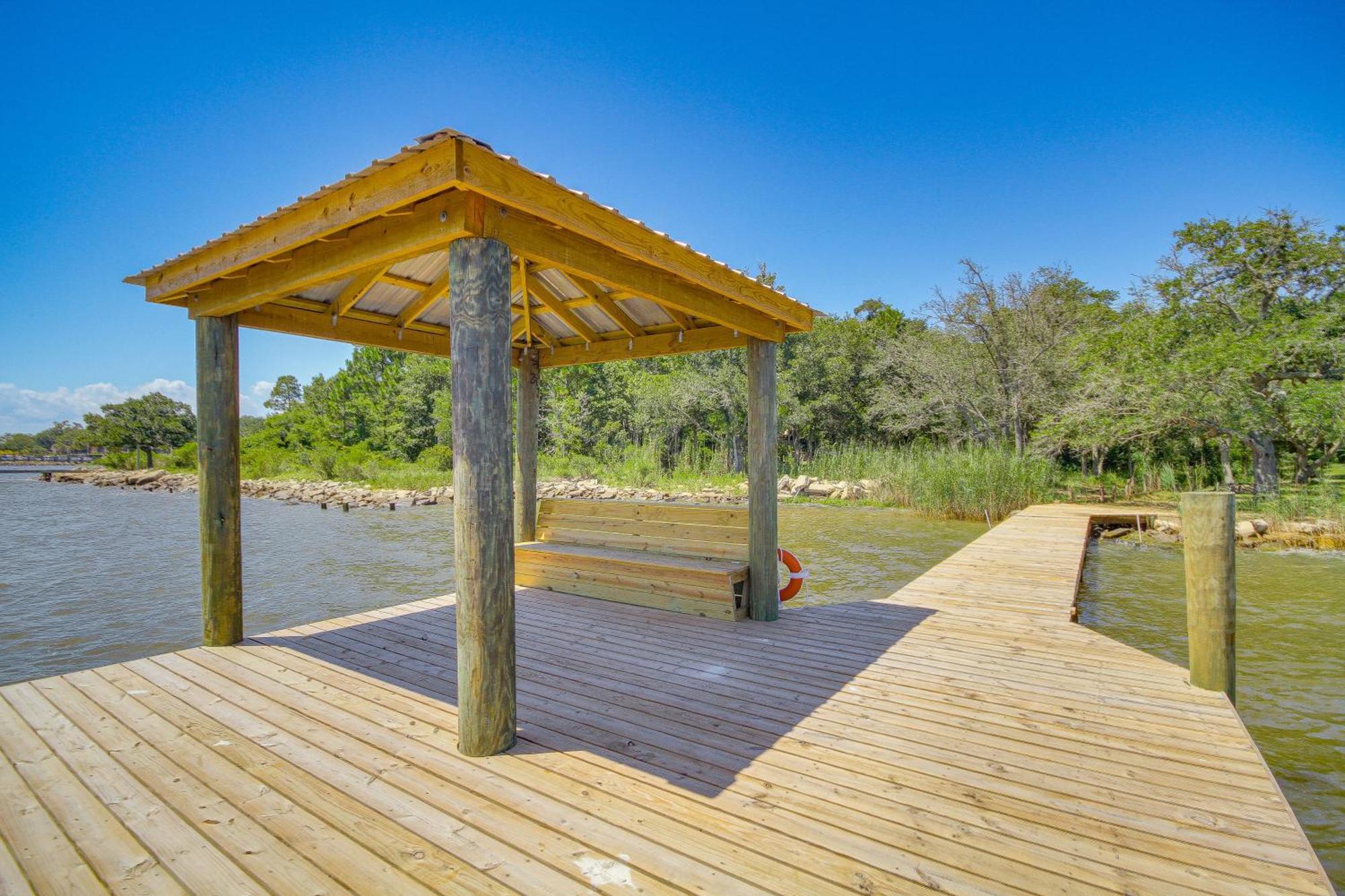 Historic Biloxi Bay Cottage With Beautiful View Ocean Springs Extérieur photo