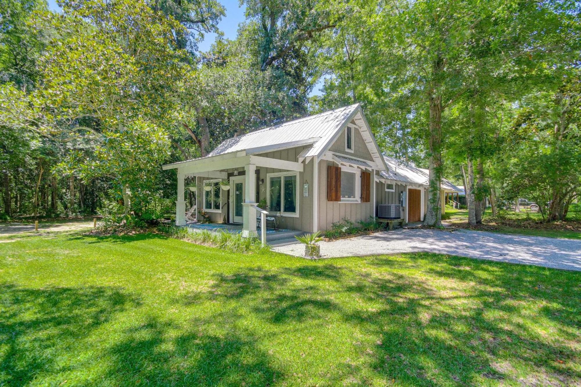 Historic Biloxi Bay Cottage With Beautiful View Ocean Springs Extérieur photo